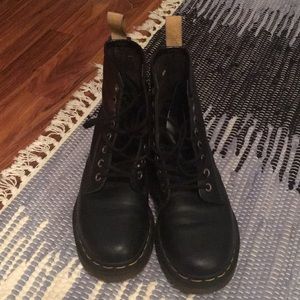 Vegan Leather Black Doc Martens US women size 7